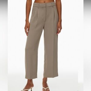 The Effortless Pant - Cropped